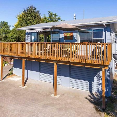 B, D & D Bed And Breakfast Taupo Exterior photo